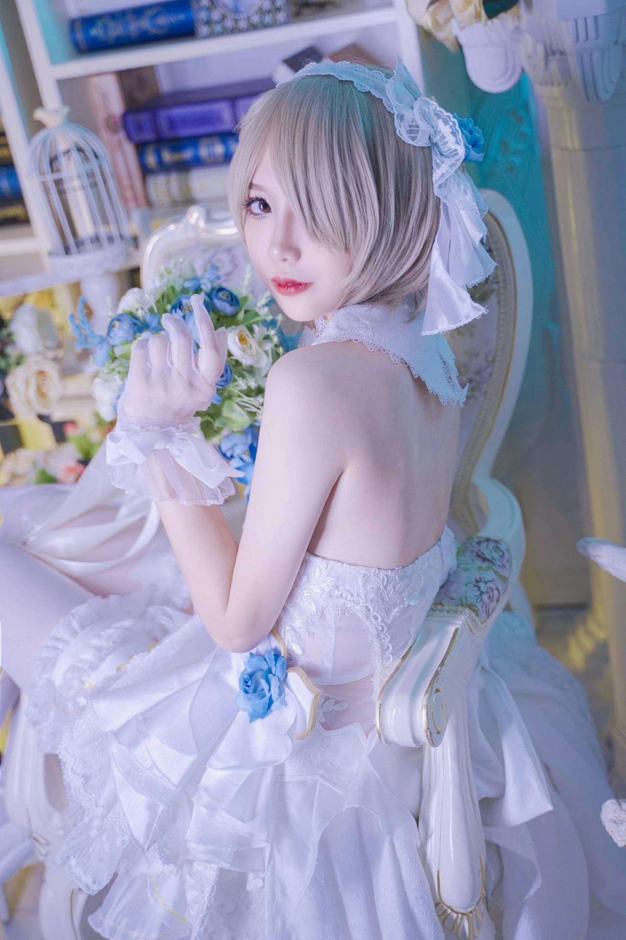 来源|《崩坏三》丽塔cosplay