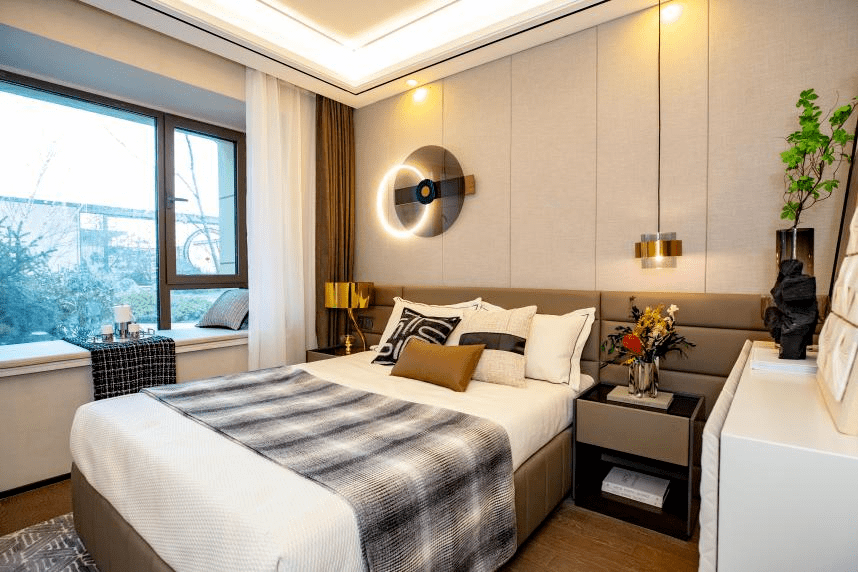 样板间实景图在主卧之外一墙之隔的是儿童房,整体设计尽显活力,不仅