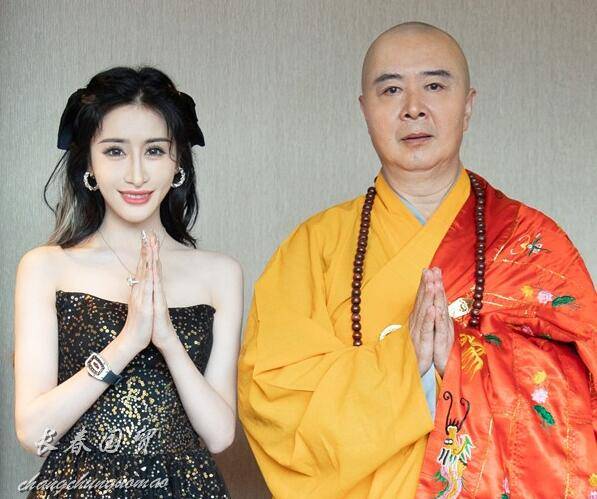 双手合十头像女卡通头像 ff6c1508175944fcb71454894b90732d.jpeg