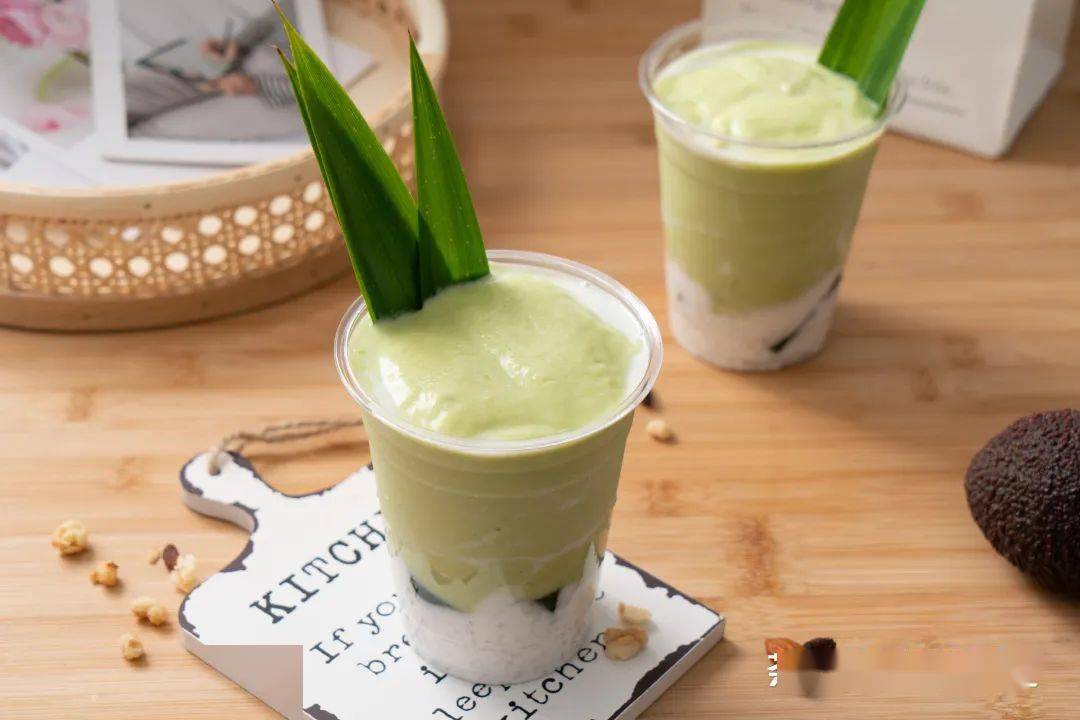 苏苏|喜茶奈雪为了它疯狂内卷！这杯不喝不行了，拿来吧你！