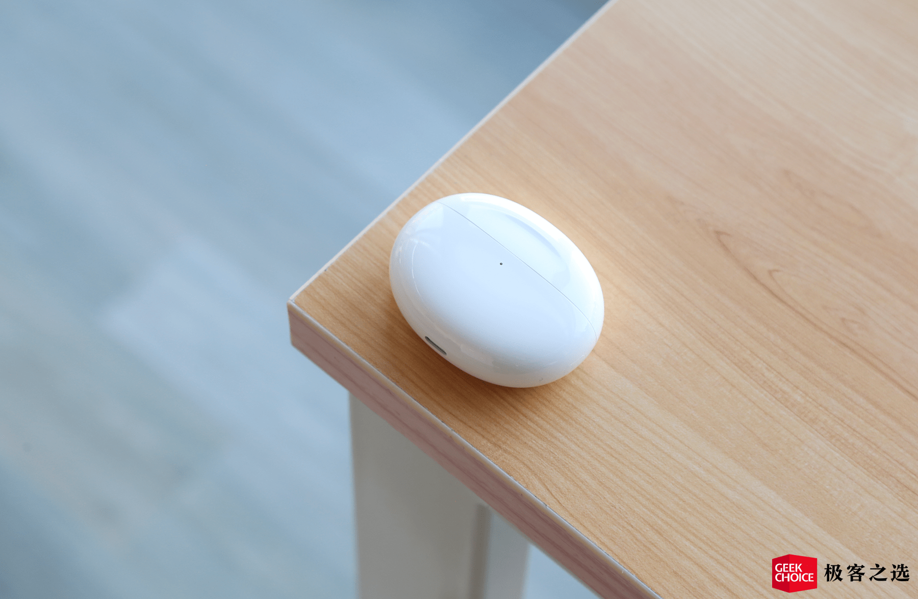 OPPO Reno7 Pro 评测：独占索尼 IMX709，还将「流星」做到了手机上