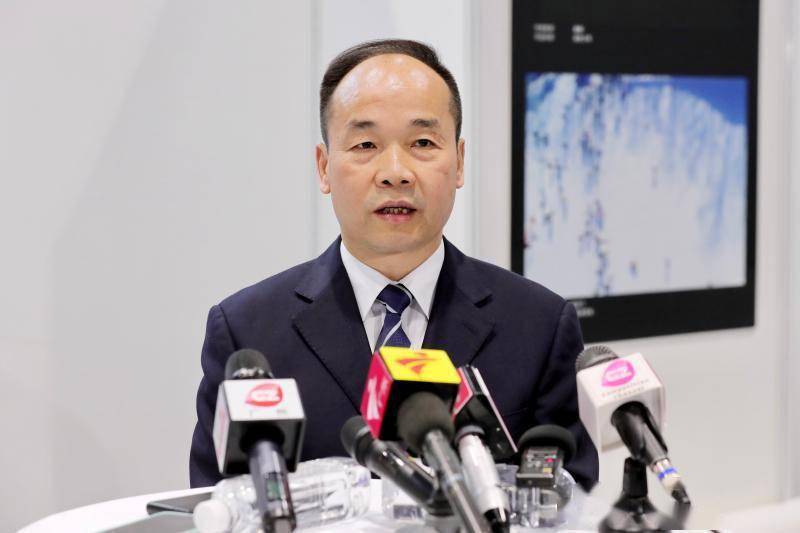 广州开幕,广州市体育局局长欧阳资文在两博会现场接受记者专访时表示