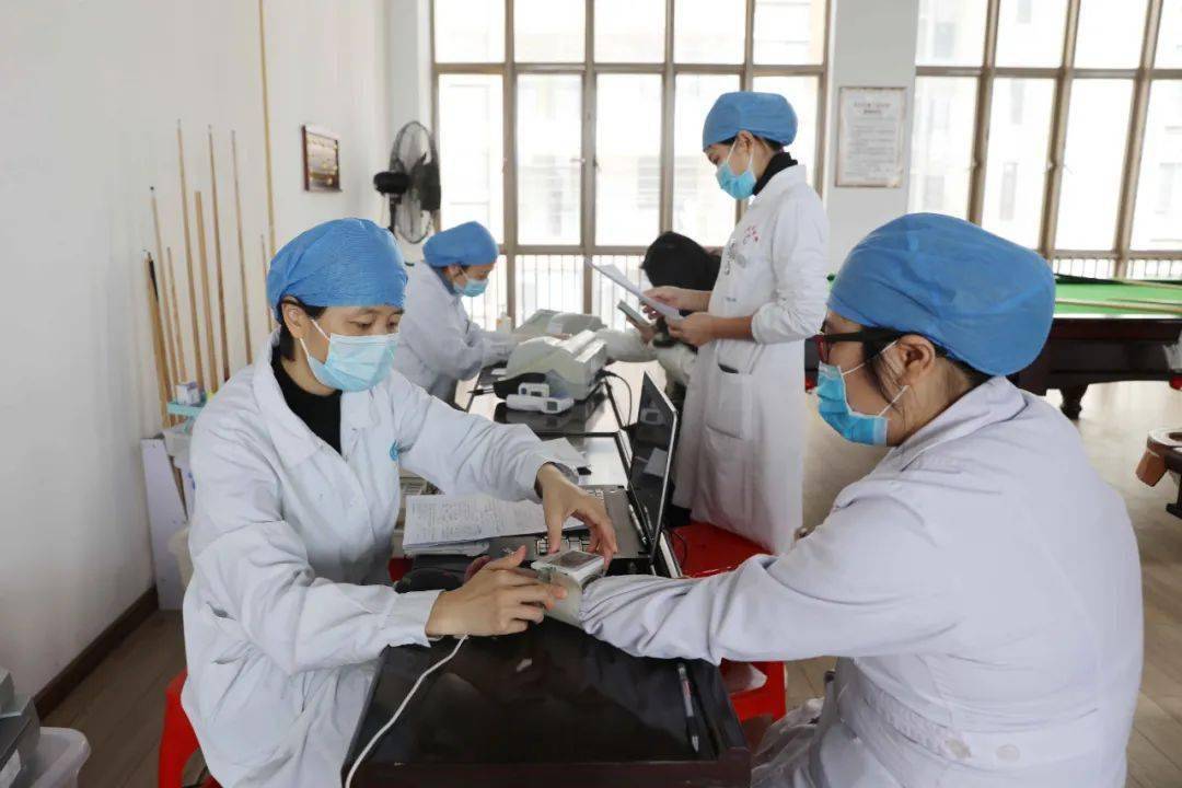活动_廖小斌_邓秀娟