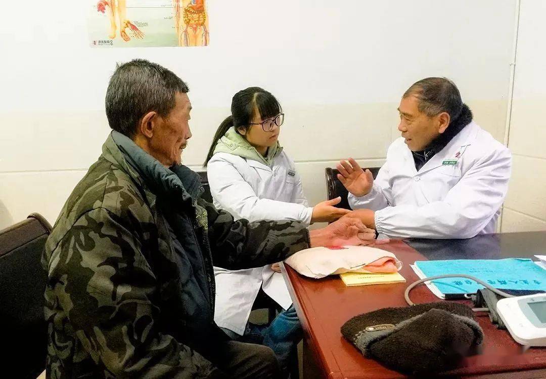 五峰1人获评湖北向上向善好青年