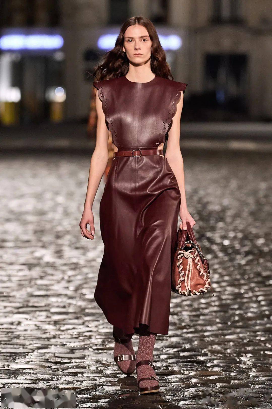 Jeremy 2021/22FW:巧克力色是时装秀的趋势