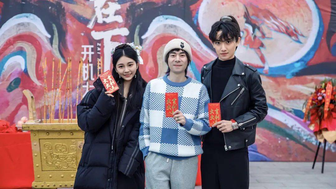 吴酒酒_王俊人_张雅倩