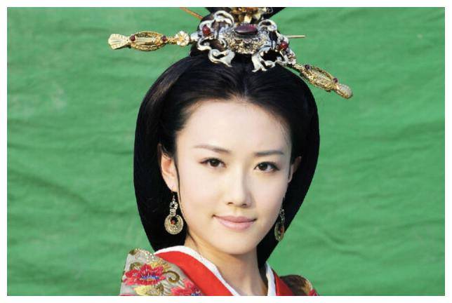 路过的乞丐,坚持将女儿嫁给他,20年后女婿成皇帝_郭山_朱元璋_郭宁莲