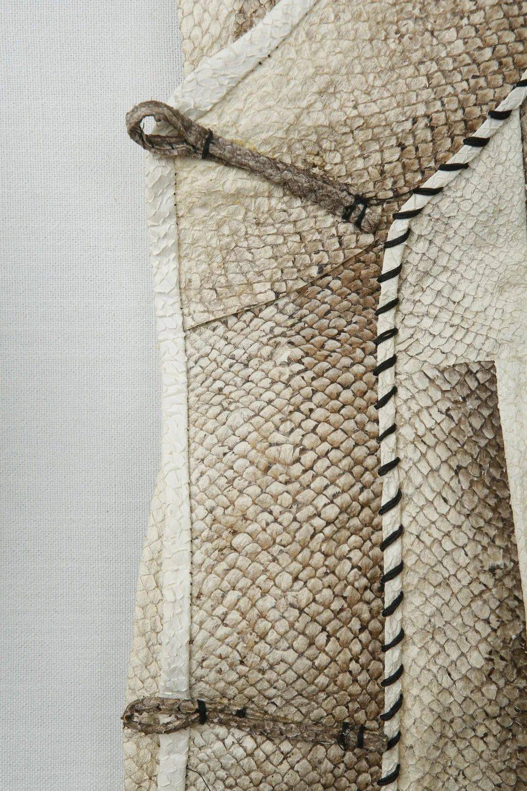 赫哲族鱼皮衣制作过程图片