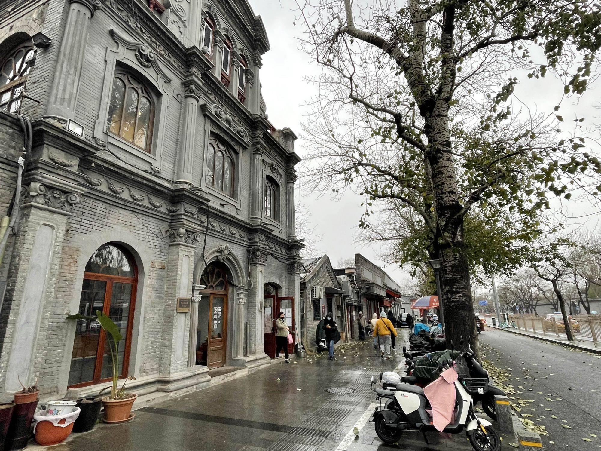 开放的城市建筑博物馆 北京西城区西安门大街完成改造