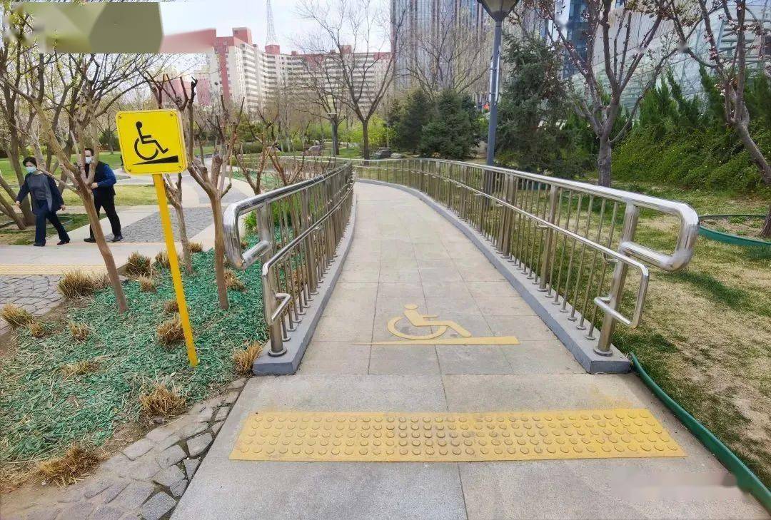 五年蝶变 | 石景山区无障碍环境建设成效显著