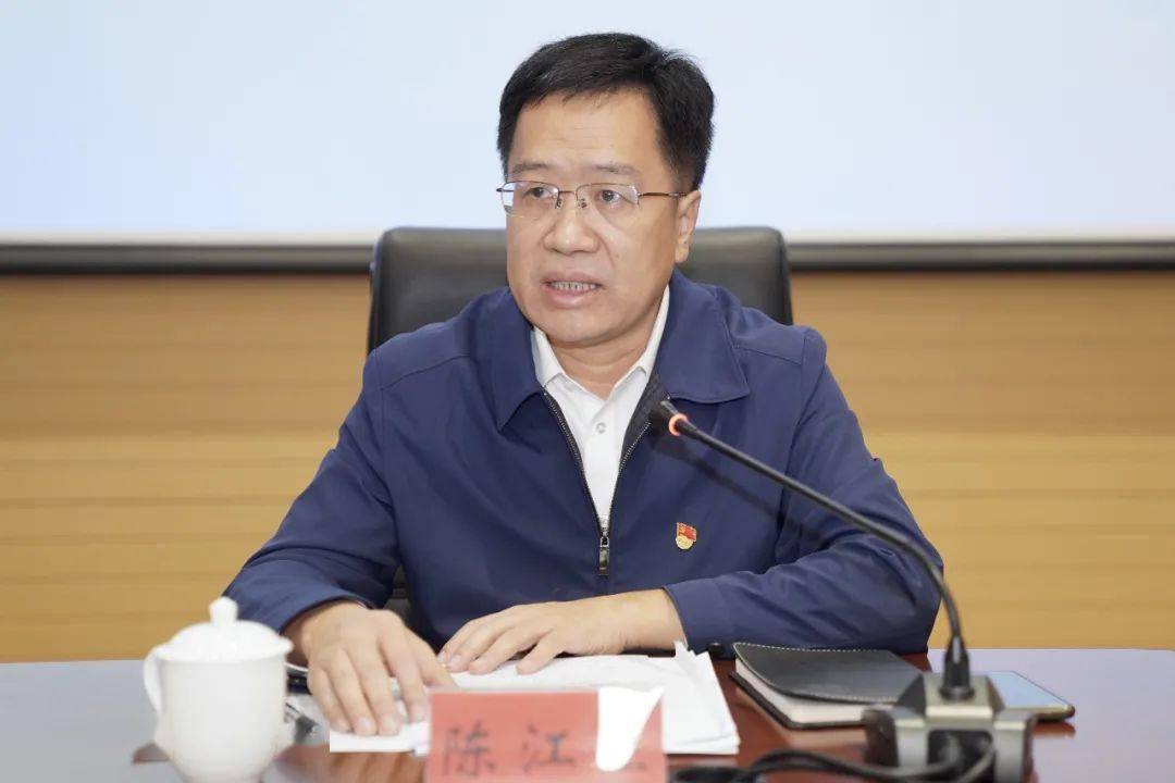 厦门市住房局副局长陈江生:根据《实施办法》相关要求,宿舍型保障性