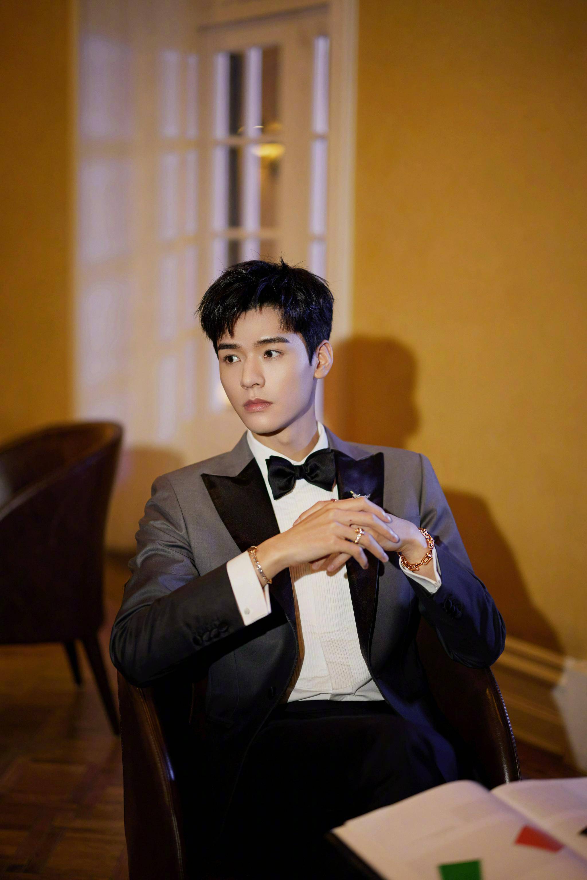 龚俊品牌造型look 昨日……_系列_珠宝_hardwear