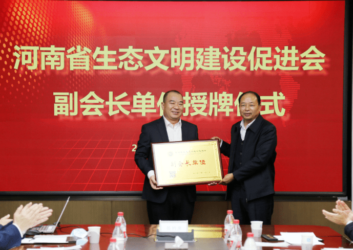 信赢资讯丨建装公司双喜临门副会长单位战略合作携手而至