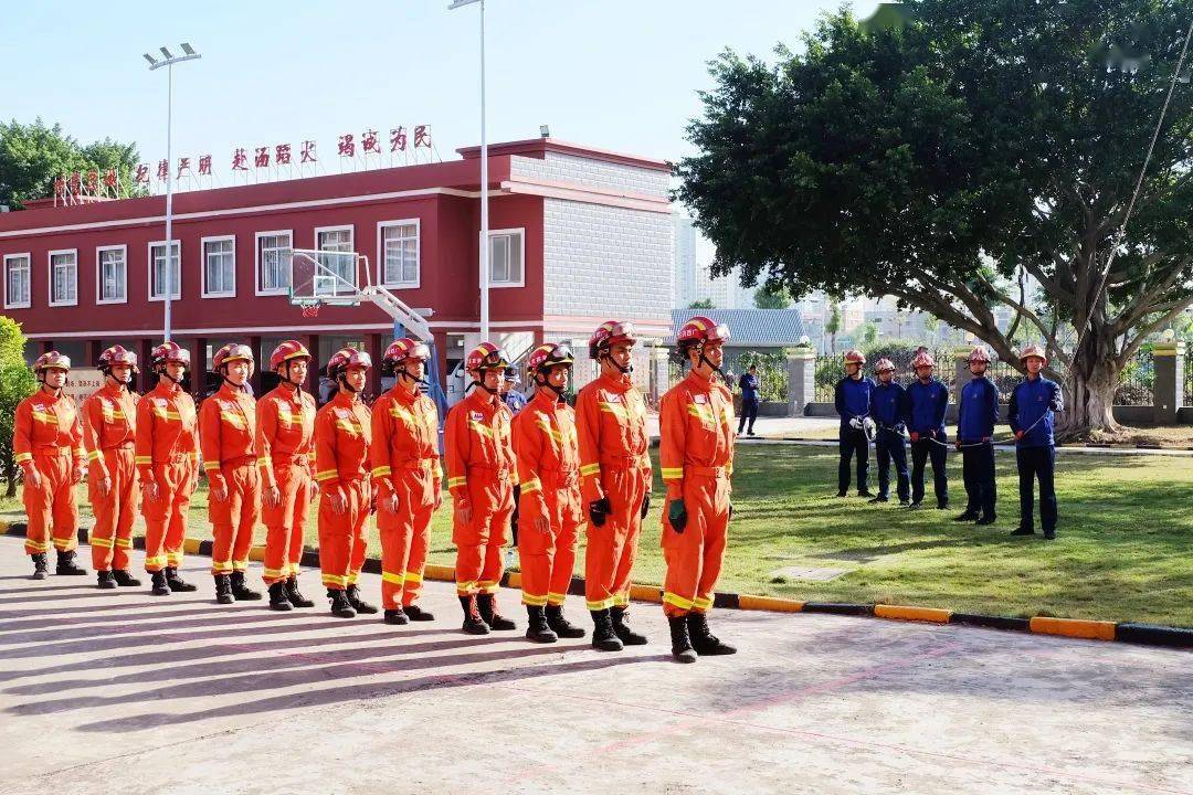 来宾支队开展2021年冬季初级消防员晋升考核工作