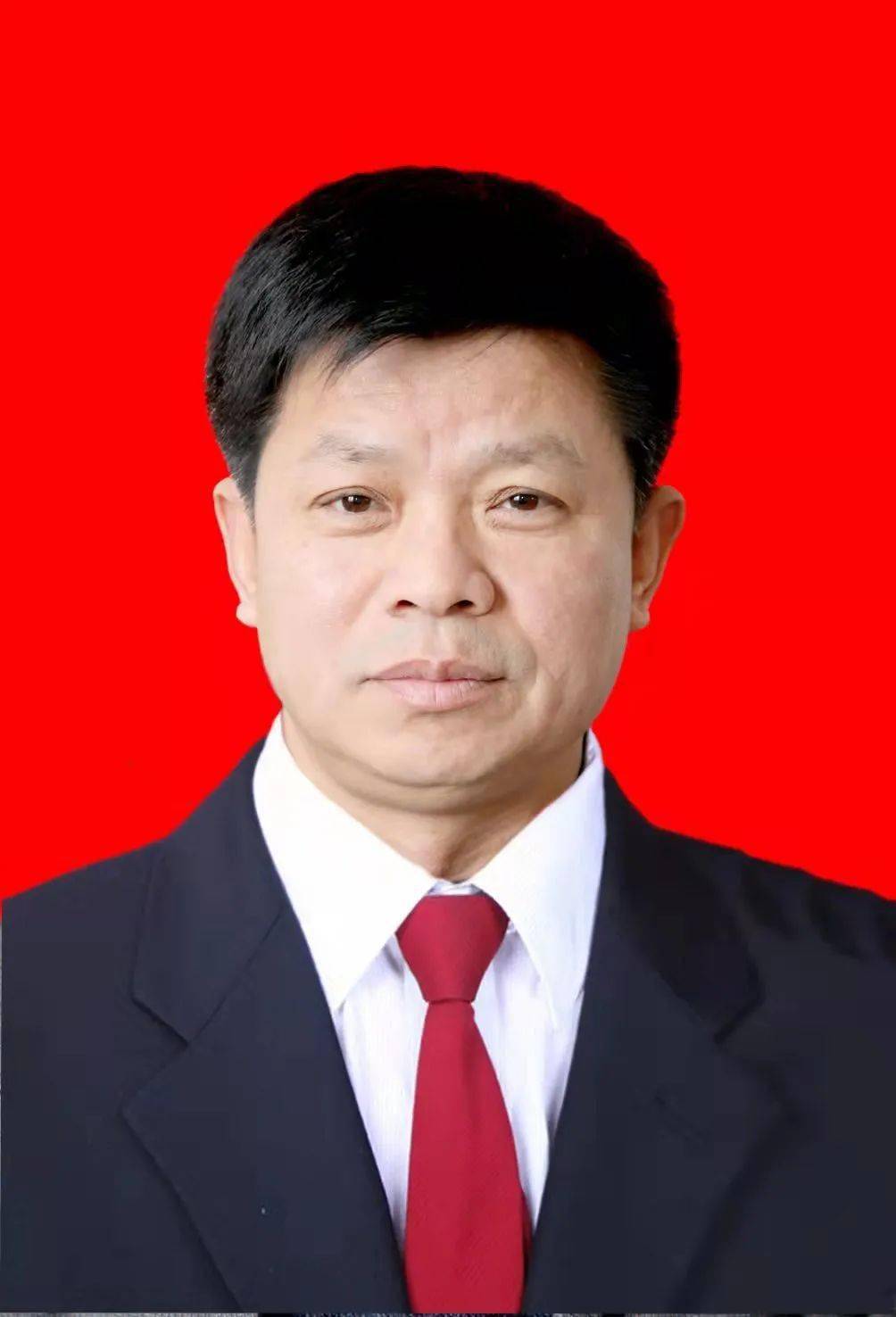 临清市委教育工委常务副书记,市教体局党组书记,局长三级调研员王兴刚