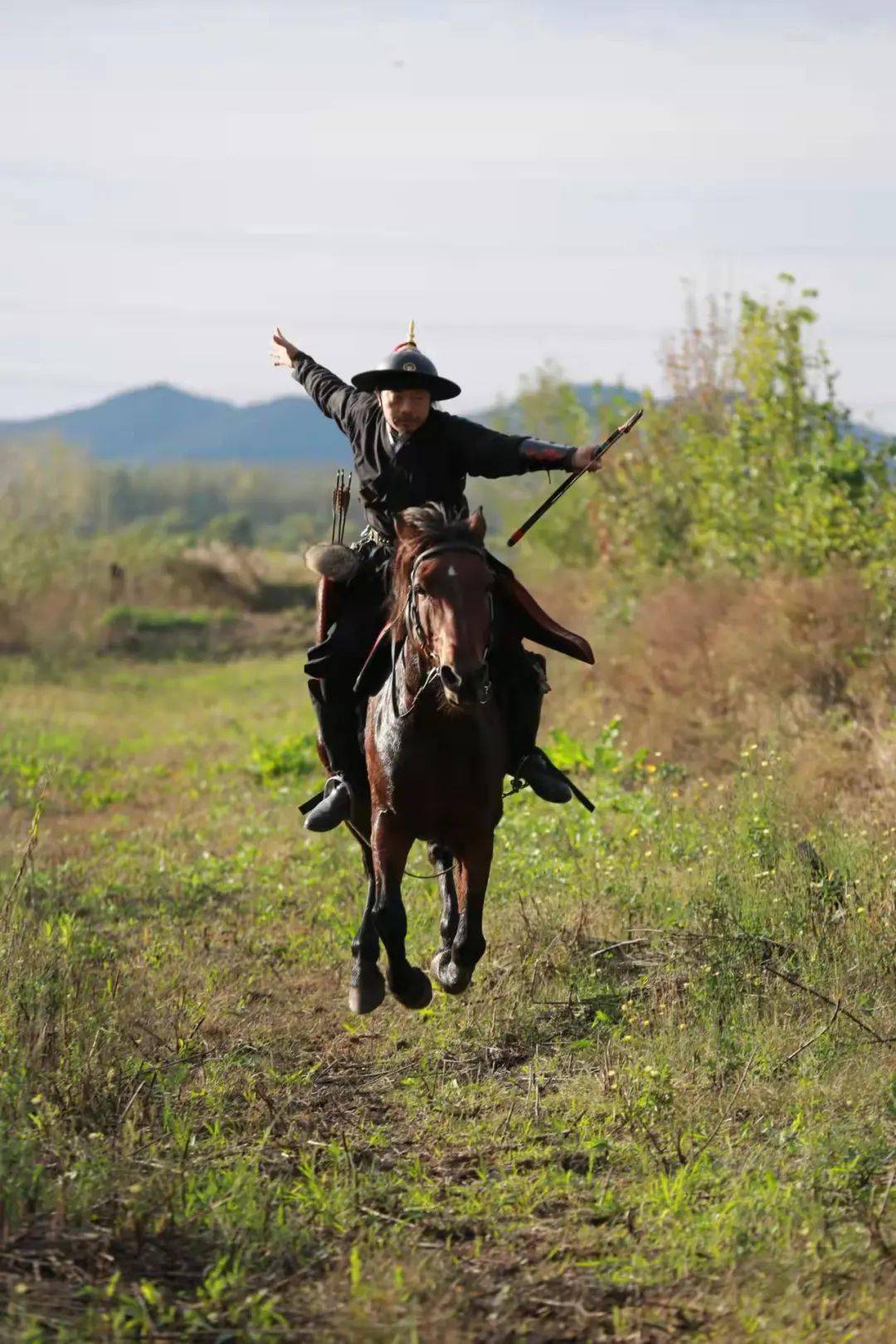 弯弓搭箭,在天津市和平区恒隆广场里换一种休闲方式