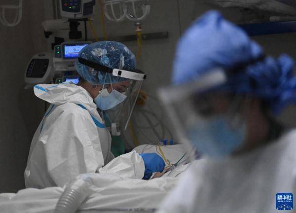 博洛尼亚|意大利：救治新冠患者