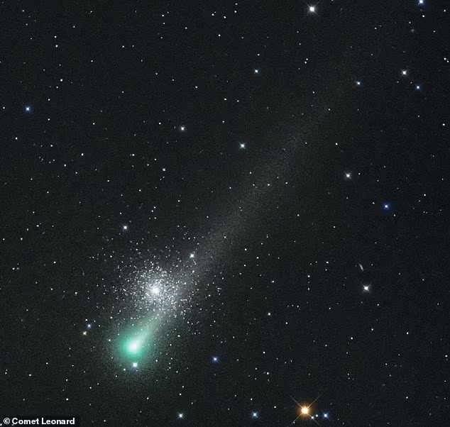 次访问|新发现的彗星12月中旬闪亮夜空，绿尾巴7万年光临地球一次