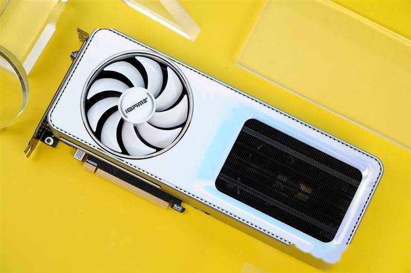 玩家|颜值最高的非公卡！七彩虹iGame RTX 3070玩家定制系列显卡评测