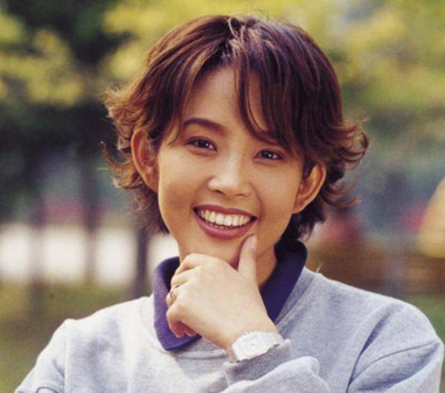 崔真实的一个善良举动,让外号是"蚱蜢"的男人从此发光发亮