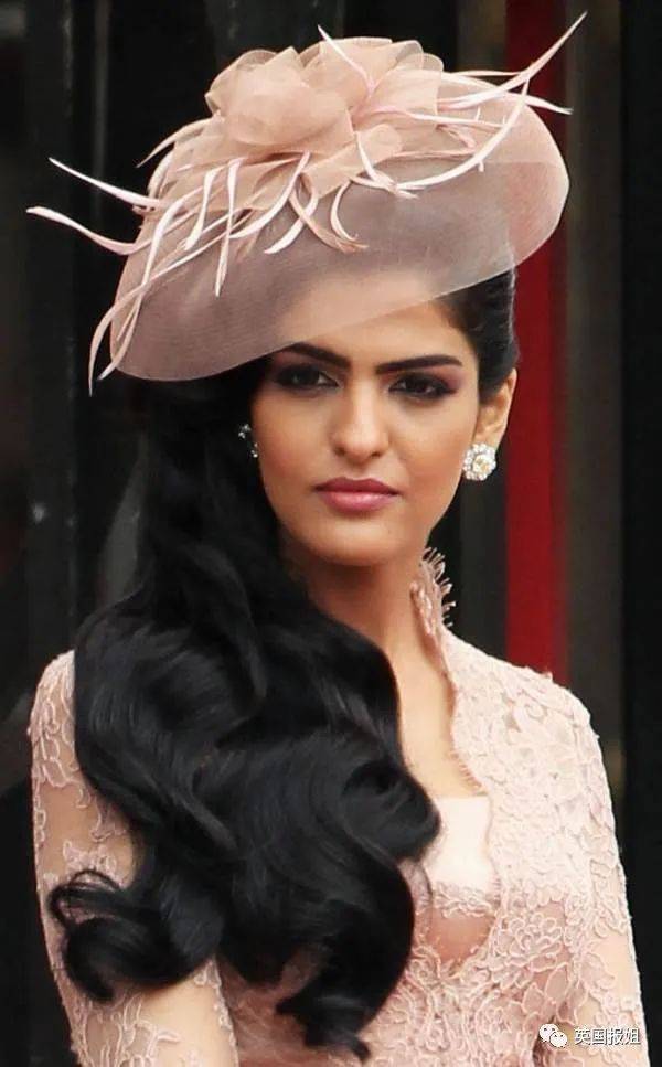 沙特最美王妃不戴头纱惹众怒,和王子离婚后再嫁亿万富豪_瓦利德_阿美