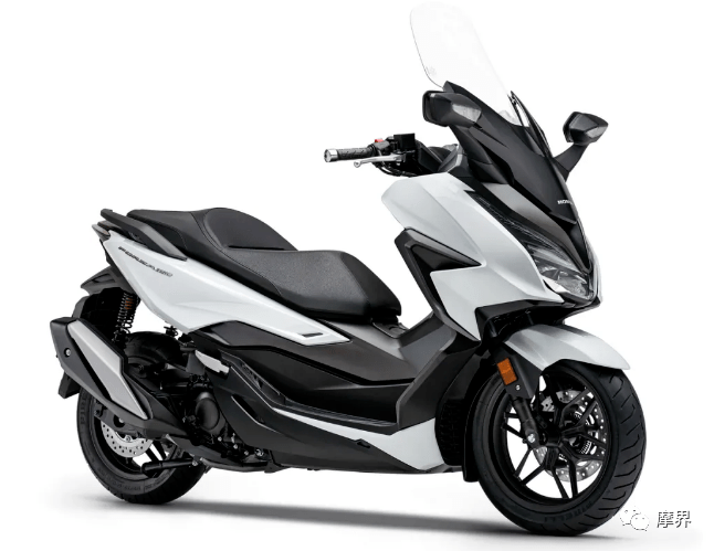 本田发布新图案2022款佛沙350