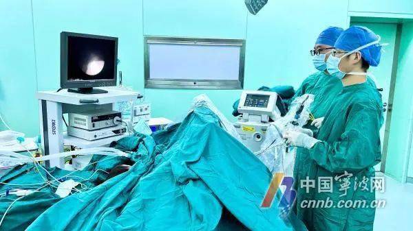 手术|宁波一名3岁小女孩腹痛难忍，竟是结石堵住输尿管