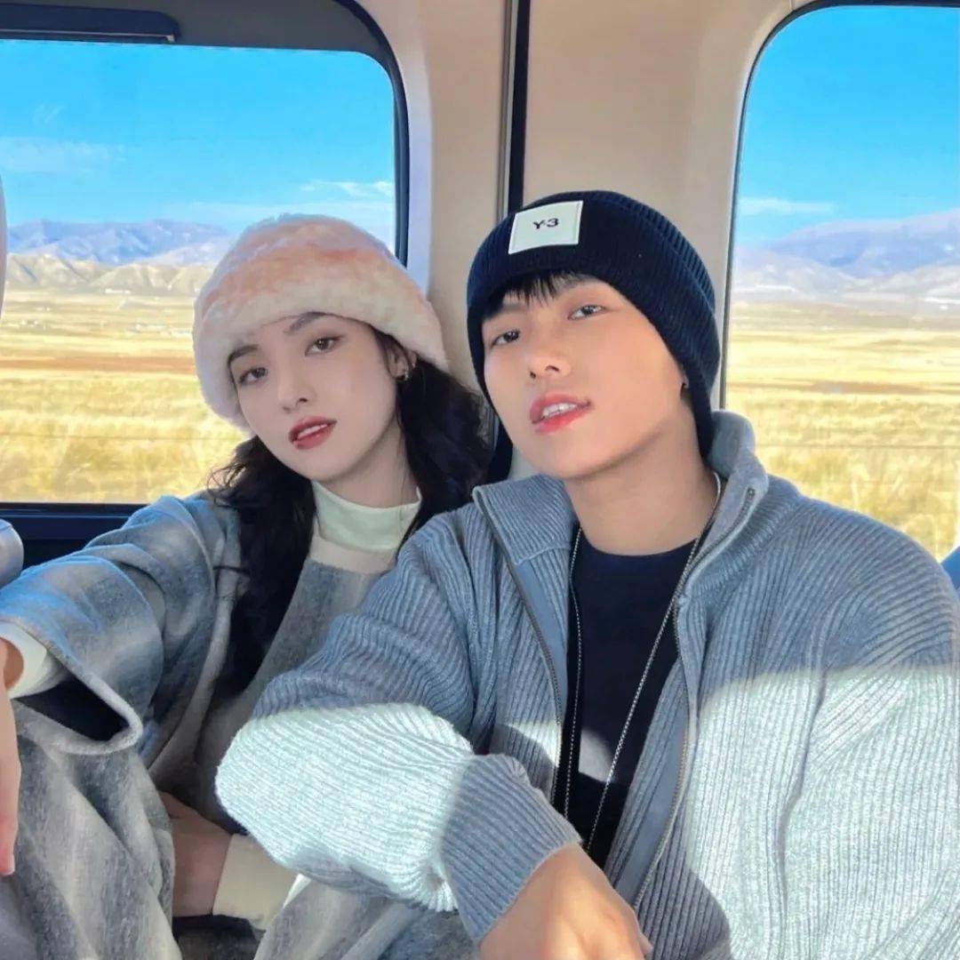 靓仔靓妹来换情侣头像