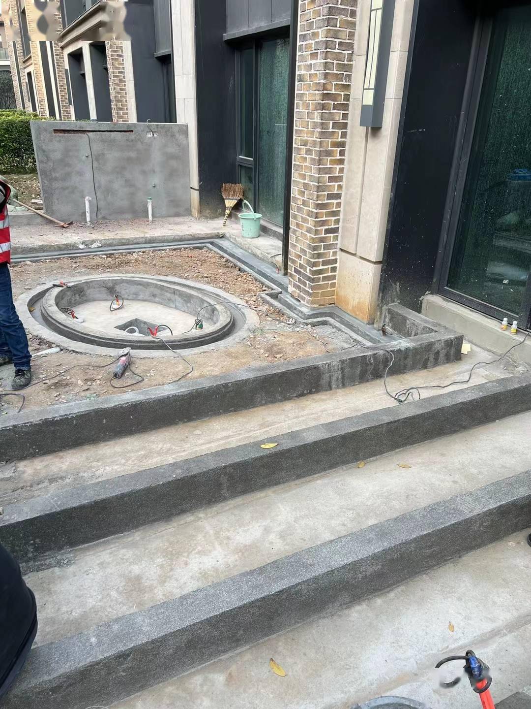 现场图成都悠山郡水电改造图丨装修选择越纠结,就越会犯错误