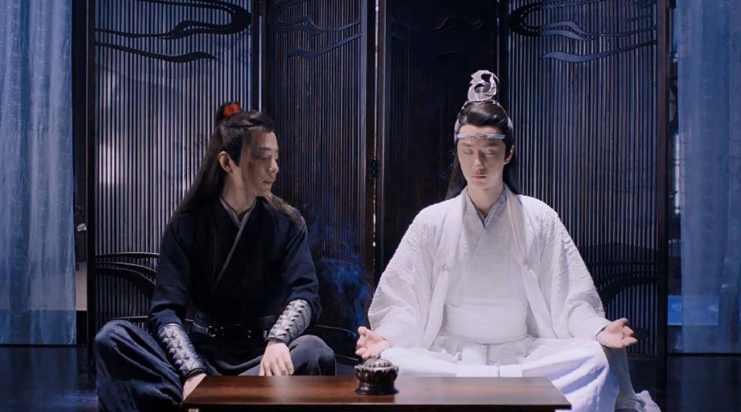 陈情令未播花絮:肖战床戏公开,大白腿超吸睛,对手演员让人意外_魏无羡