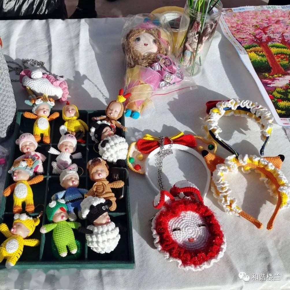 【文化润疆】若羌镇:"巾帼巧手展风采"手工艺品展_妇女_活动_平台