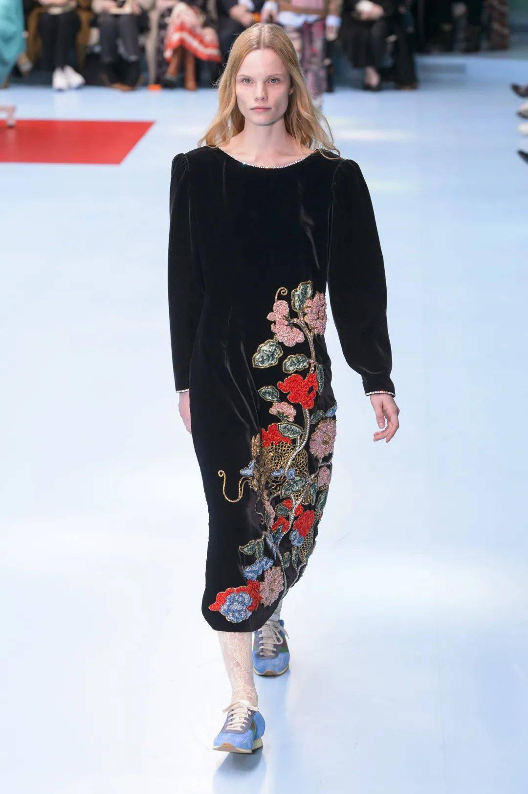 米兰女装【秀场】回顾Gucci 2018秋冬米兰女装