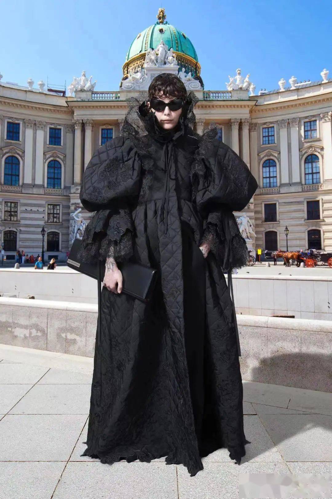 设计「丑」是如何成为流量密码的？