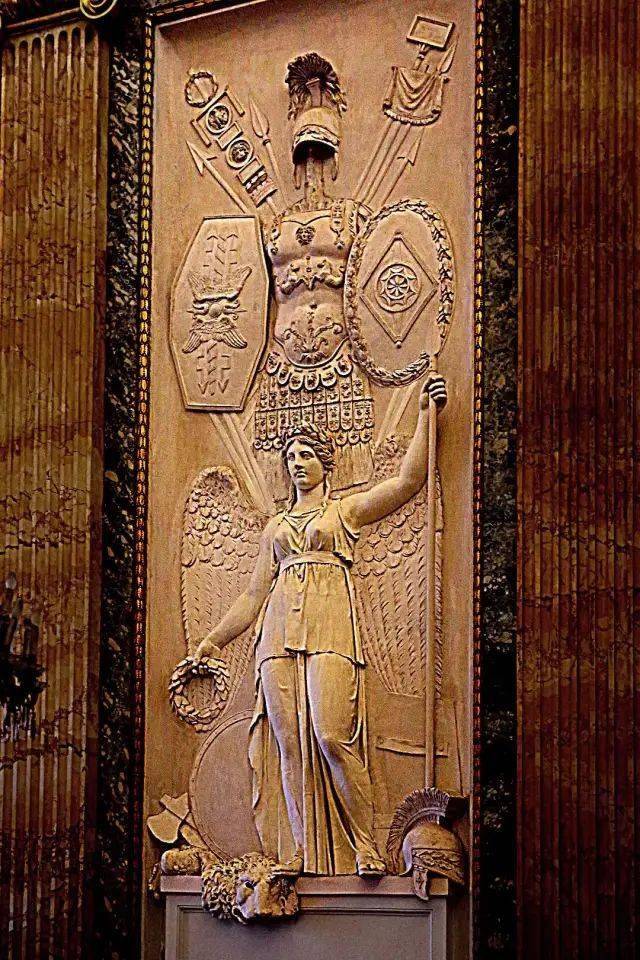 卡塞塔王宫的雕塑_雕像_浮雕_意大利