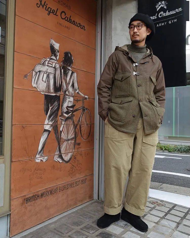 虽然 nigel 老爷爷主要还是做工装复刻,但他的军装复刻也是可圈可点的