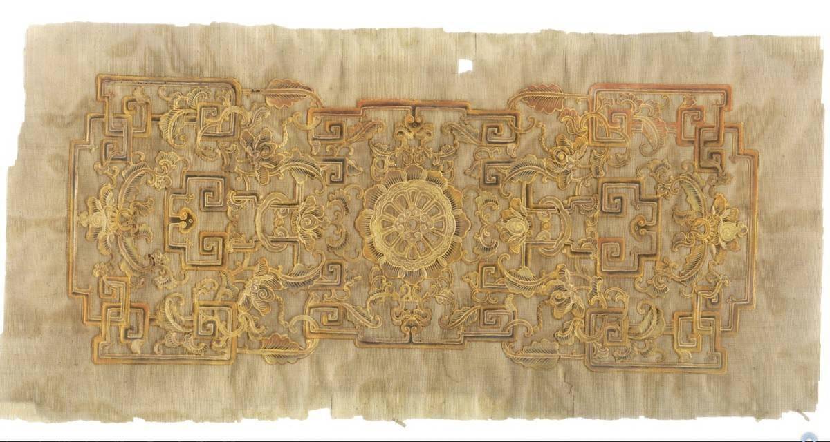 符望阁南间描金漆纱横披窗槅心示意图.