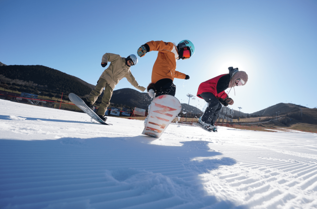 滑雪萌娃小蜗牛