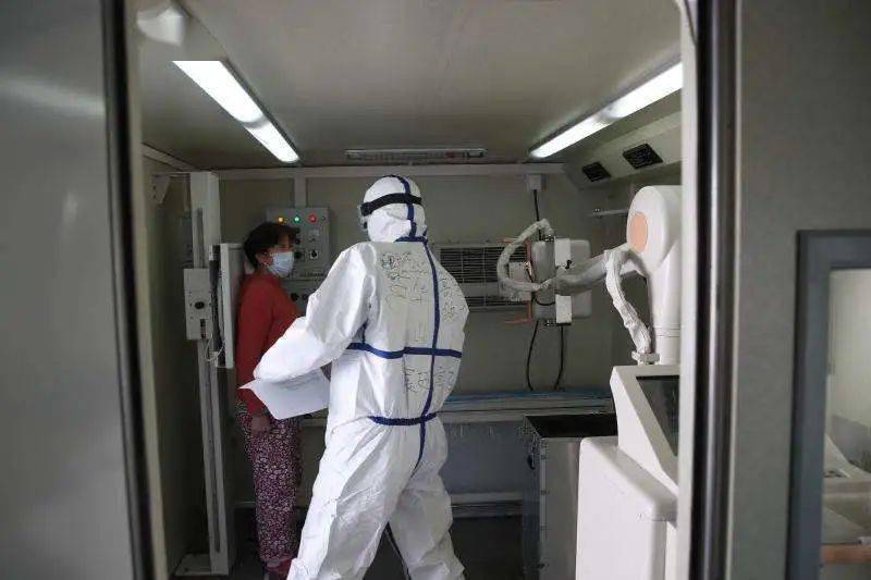 成像|做X光需要脱光光吗？