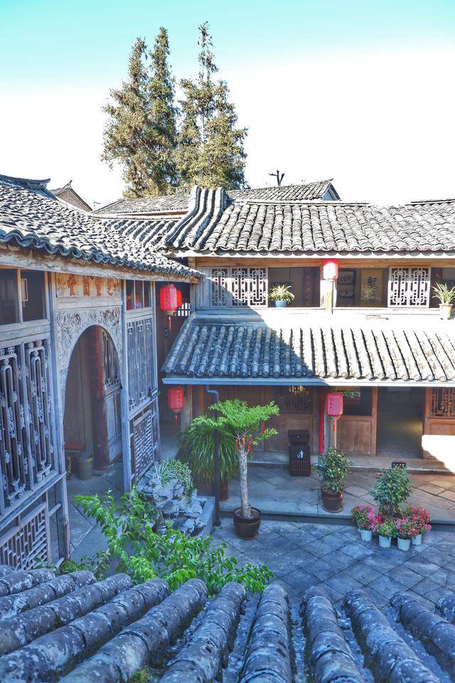 云南腾冲首富,娶了两任妻子,其中一个竟是缅甸公主_大院_李家_李先和