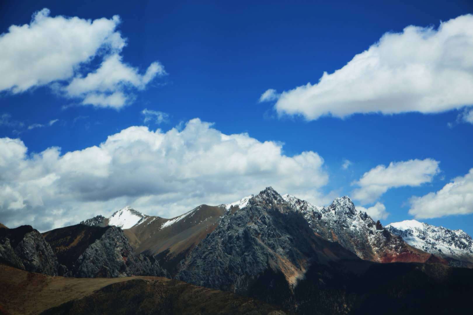 壹起游西藏翻越业拉山俯瞰邦达草原