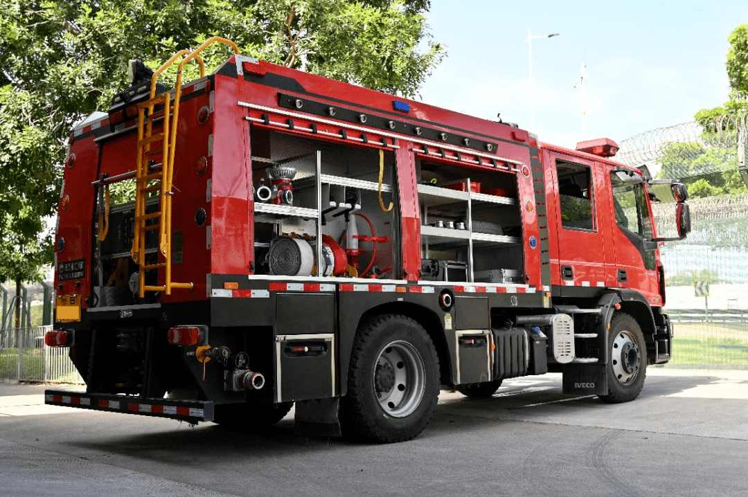 红色战车丨依维柯eurocargo城市主战消防车