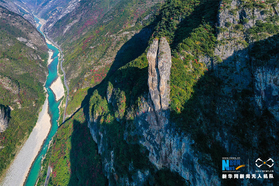 碧水|重庆：碧水青山绕古城 “九层楼”处好风光