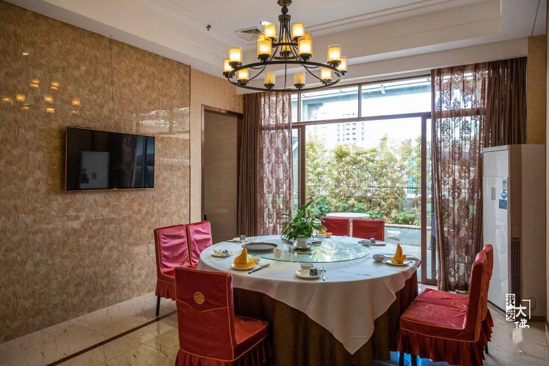 来年盆满钵满福宴大盆菜限时88折鲍鱼花胶蚝豉爸妈吃了都在夸