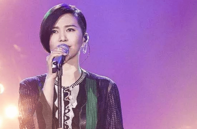 谭维维:与华阴老腔征服崔健,自曝曾因一首歌被尚雯婕"扇"巴掌_摇滚