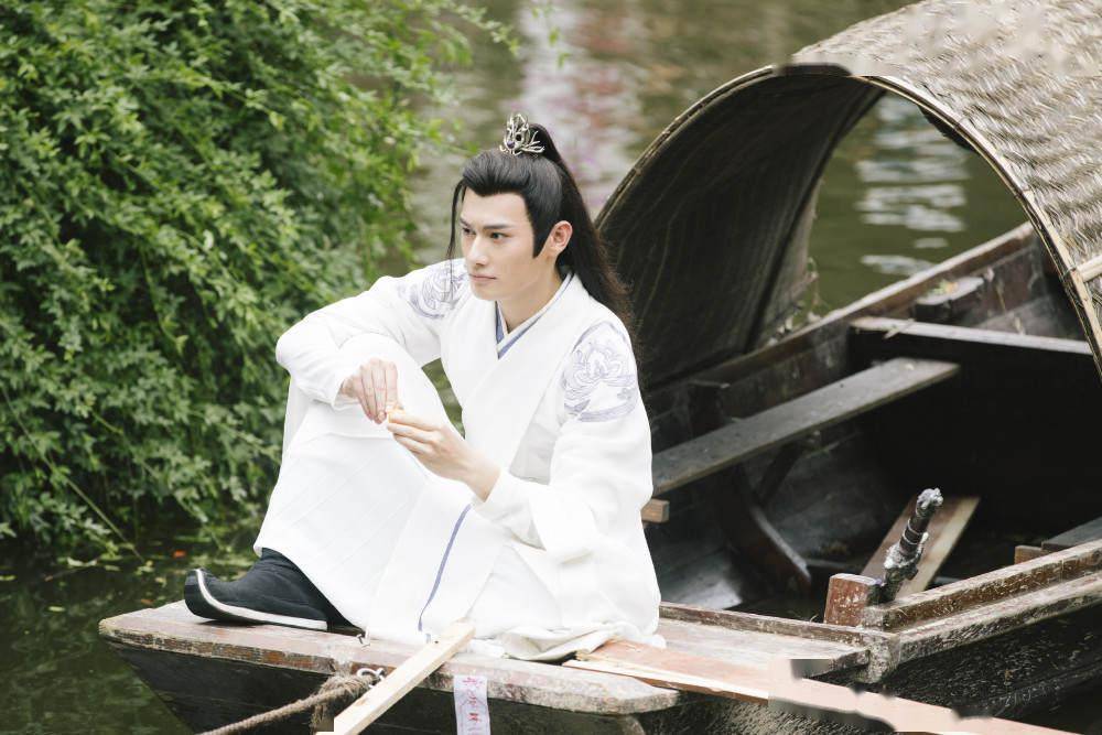 剧情|改编自《聊斋》，年轻演员带来屏幕惊喜，打破国产古装固有圈套