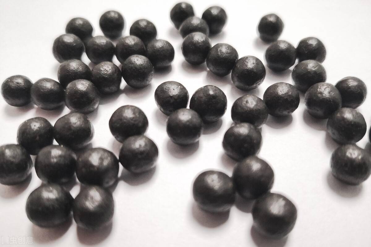 大黄34虫丸组方为熟大黄,土鳖虫(炒),水蛭(制),虻虫(去翅足,炒)