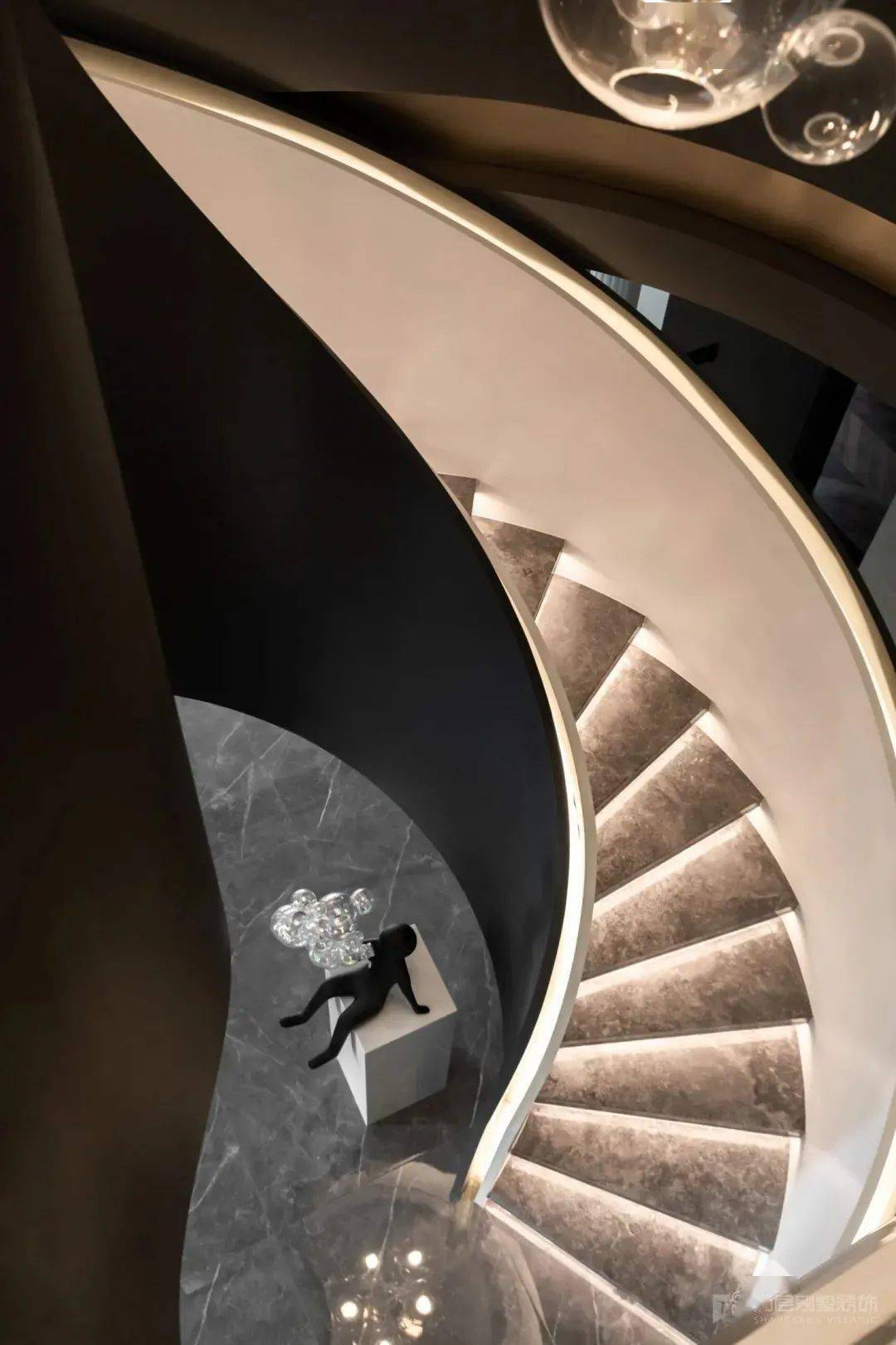大理石弧形楼梯 | 现代风&欧式风,你喜欢哪一种?