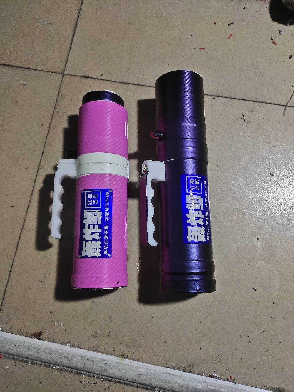 好一点的价格基本上都在两千左右,今天我就给大家分享一款自制激光炮
