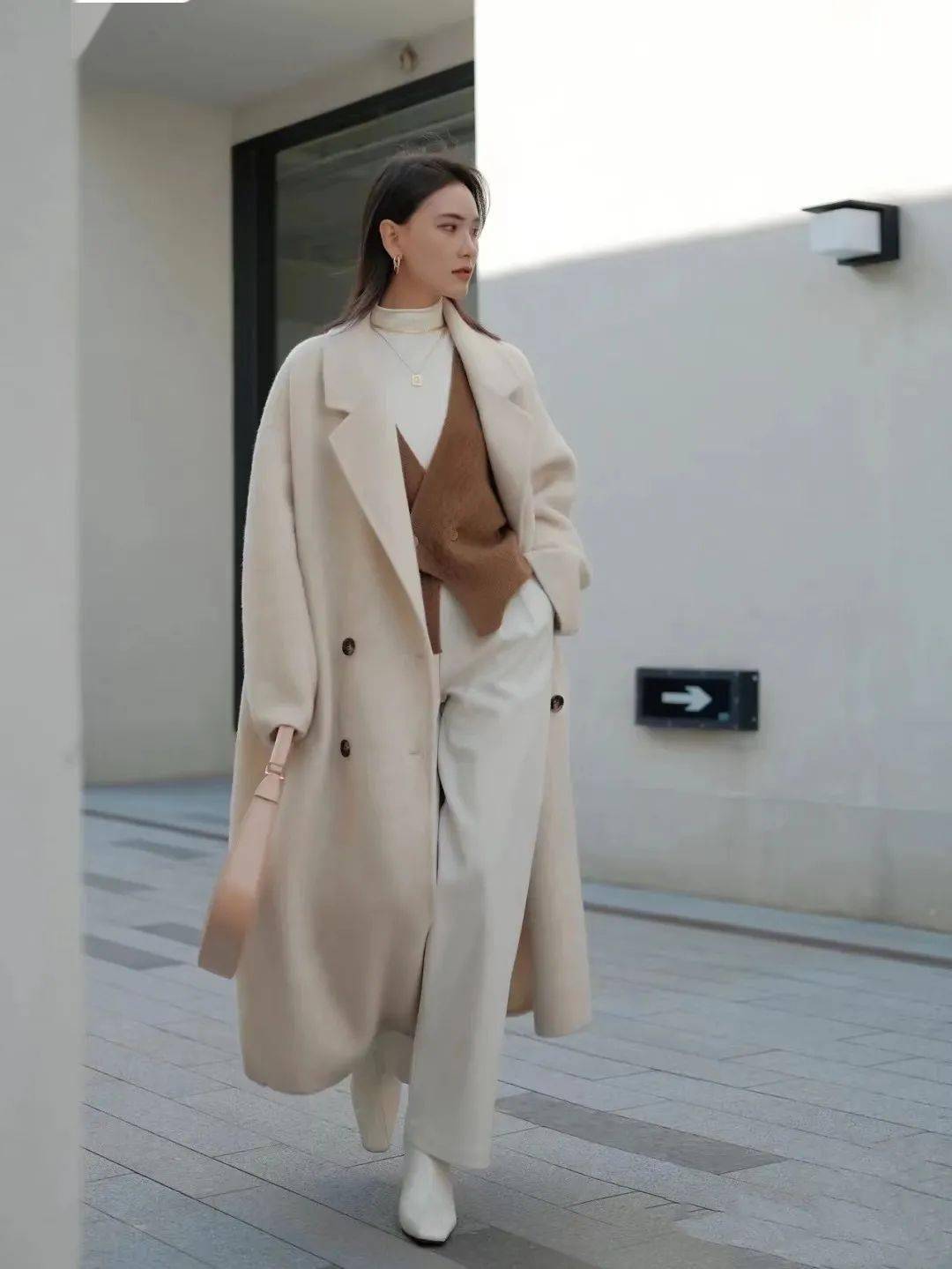 noeMie “云朵裤”火了!比阔腿裤还显瘦!!