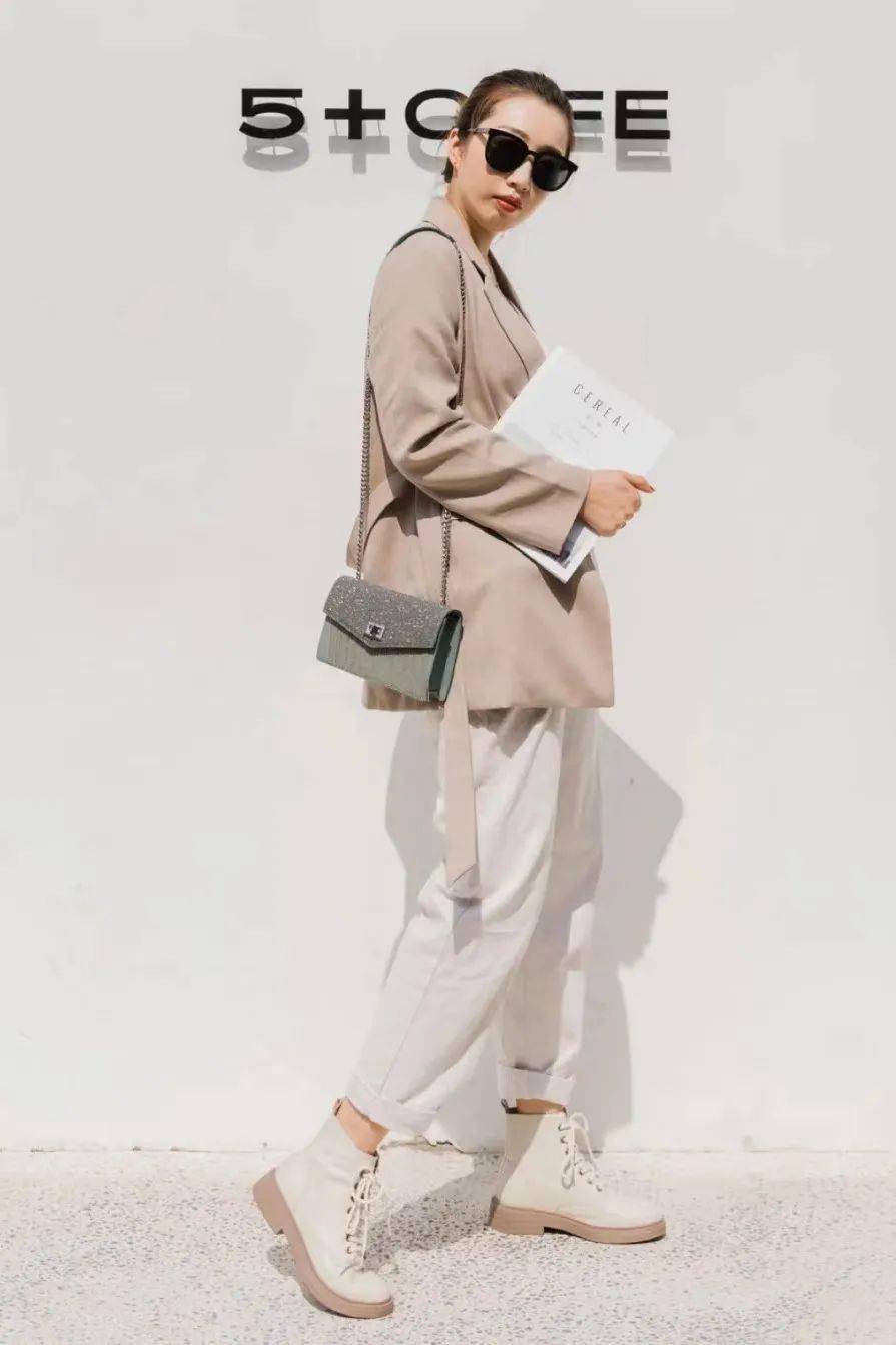 noeMie “云朵裤”火了!比阔腿裤还显瘦!!